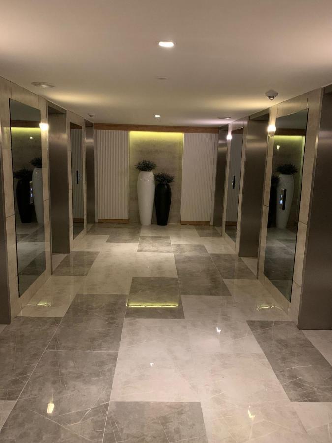 Orbi City Elit Class Suit 巴统 外观 照片